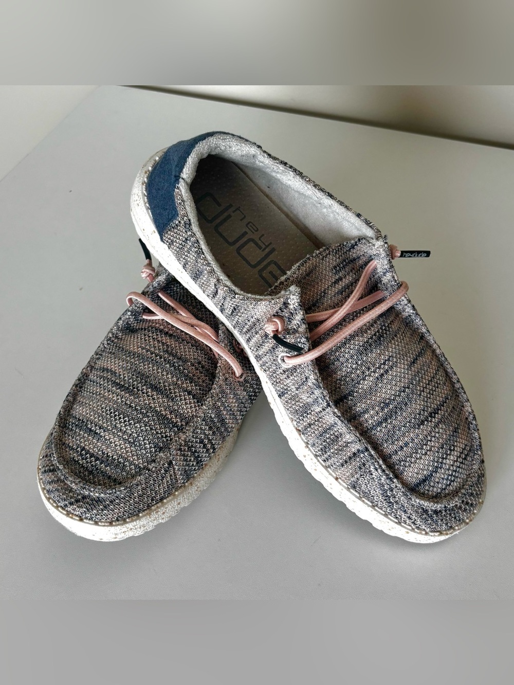 Hey Dude Women’s Wendy Sox Light Pink Slip-On Lightweight Shoes Loafers Size 7